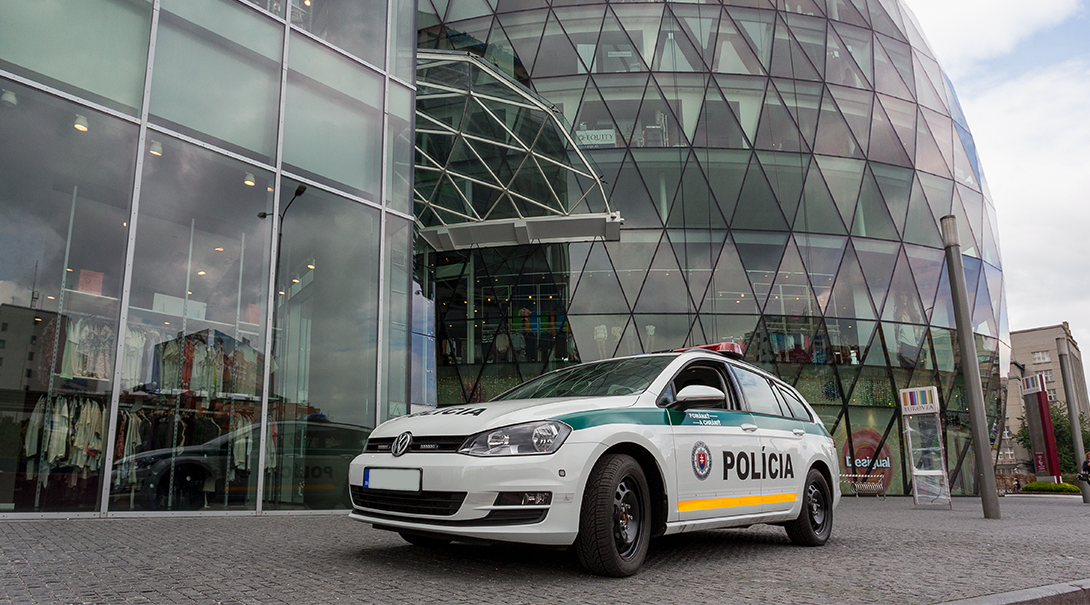 police-car3